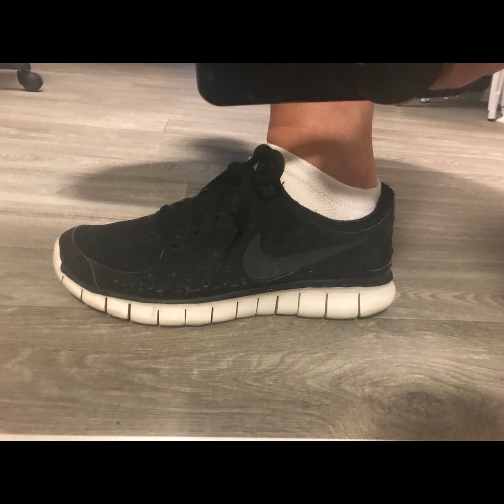 Black Nike Free Run